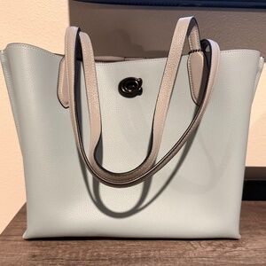 Willow Tote in color-block signature canvas